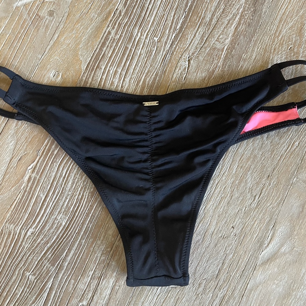 Ruched Bikini Bottoms size XS / S